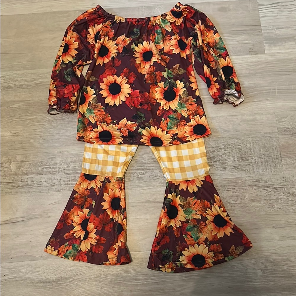 Sunflowers two-piece Set